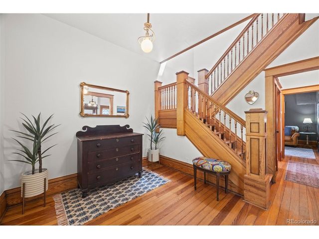1510 S Clarkson St, Denver, CO 80210
