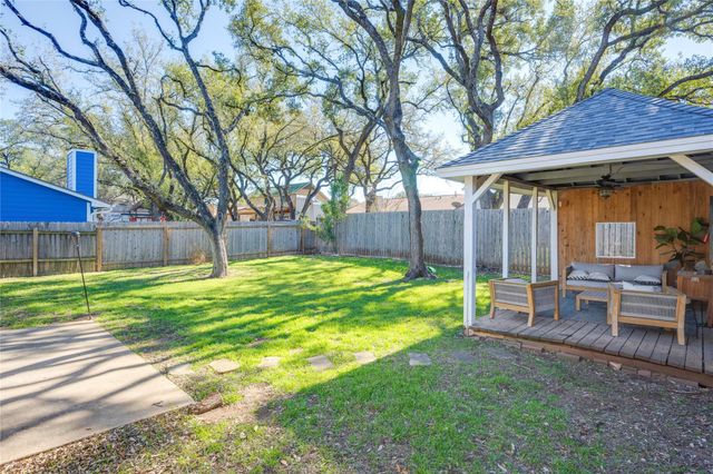 3411 Clarksburg DR, Austin, TX 78745