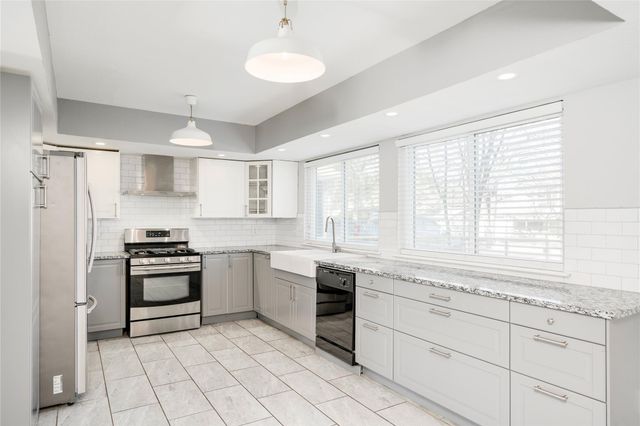 3411 Clarksburg DR, Austin, TX 78745