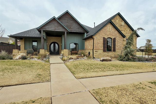 10001 Cascina Drive, Yukon, OK 73099