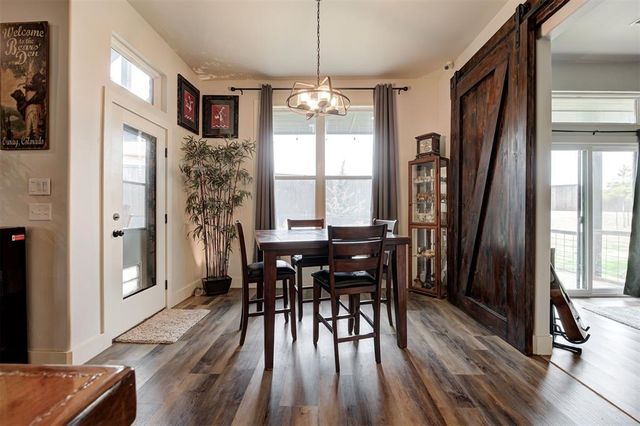 10001 Cascina Drive, Yukon, OK 73099