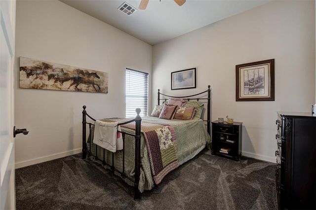 10001 Cascina Drive, Yukon, OK 73099