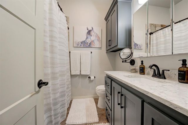 10001 Cascina Drive, Yukon, OK 73099