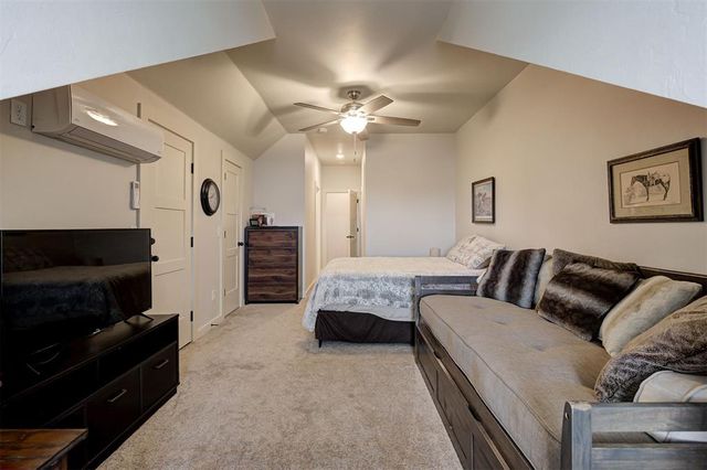 10001 Cascina Drive, Yukon, OK 73099