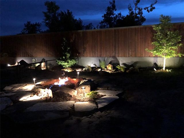 10001 Cascina Drive, Yukon, OK 73099