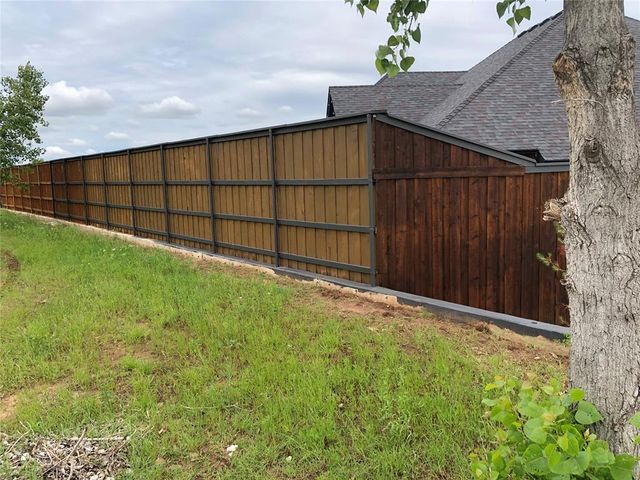 10001 Cascina Drive, Yukon, OK 73099