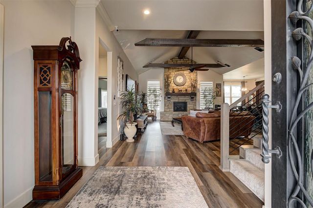 10001 Cascina Drive, Yukon, OK 73099