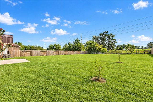 18803 Maverick Ranch Road E, Magnolia, TX 77355