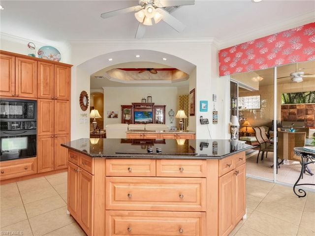 353 Steerforth CT, Naples, FL 34110