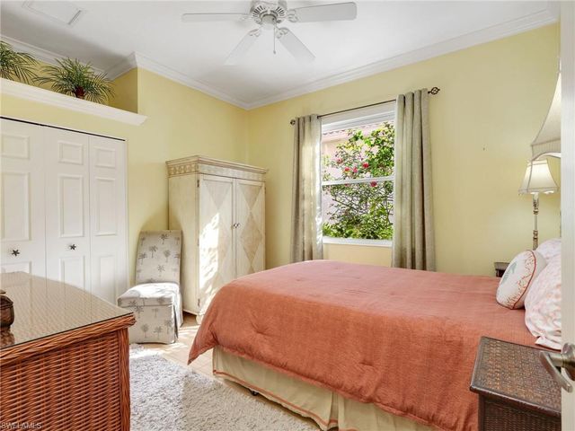 353 Steerforth CT, Naples, FL 34110