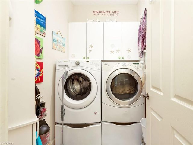 353 Steerforth CT, Naples, FL 34110