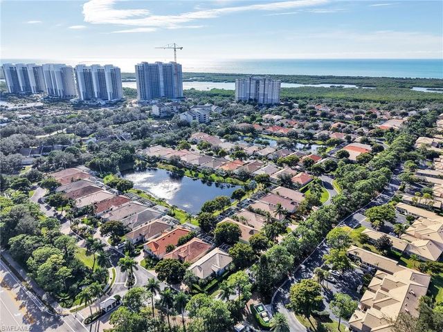 353 Steerforth CT, Naples, FL 34110