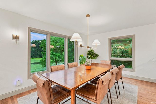 14210 Schwartz Road, Leo, IN 46765