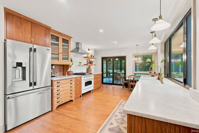 14210 Schwartz Road, Leo, IN 46765