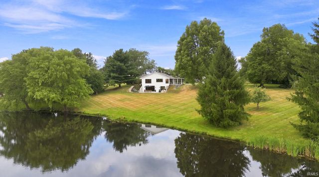 14210 Schwartz Road, Leo, IN 46765