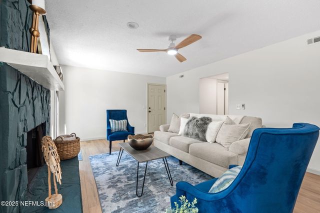 10518 ANCHORAGE COVE Lane, Jacksonville, FL 32257