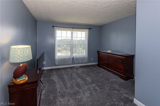 1273 Muchney Circle, Akron, OH 44312