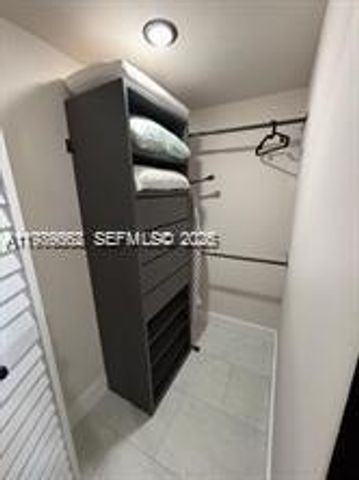 2903 N Miami Beach Blvd 903, North Miami Beach, FL 33160