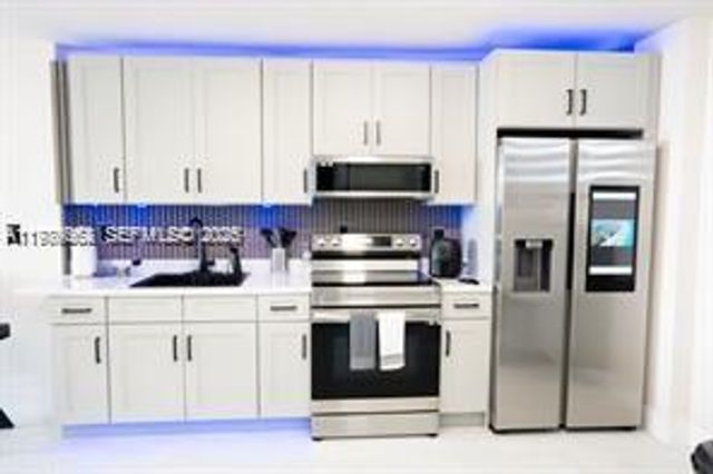 2903 N Miami Beach Blvd 903, North Miami Beach, FL 33160