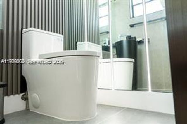 2903 N Miami Beach Blvd 903, North Miami Beach, FL 33160