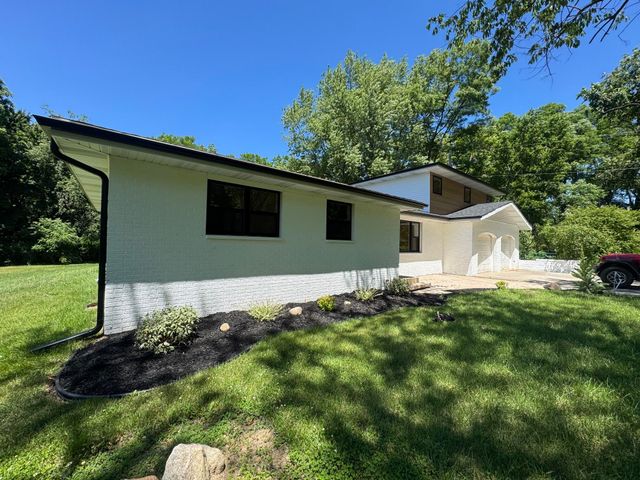 7543 W 275 N, Michigan City, IN 46360