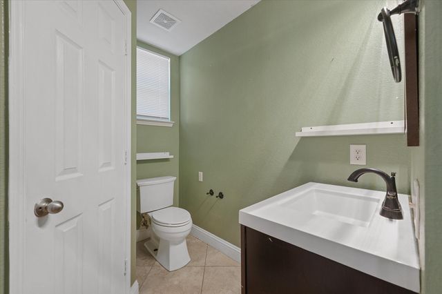 2236 Sparrow Hawk Court, Grand Prairie, TX 75052