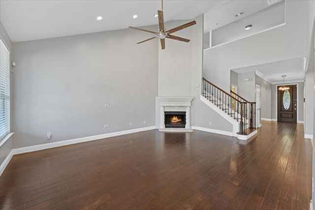2236 Sparrow Hawk Court, Grand Prairie, TX 75052