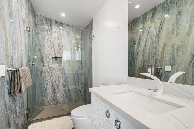 623 W Chino Canyon Road, Palm Springs, CA 92262