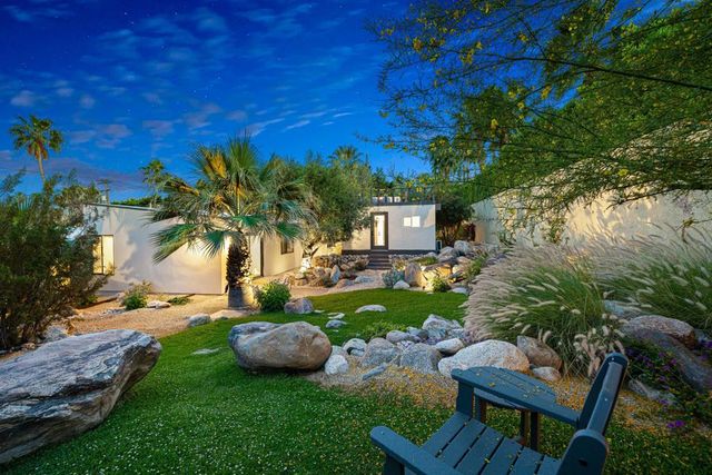 623 W Chino Canyon Road, Palm Springs, CA 92262