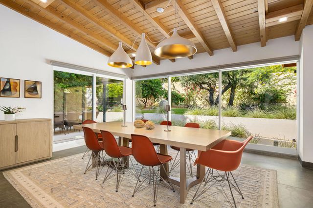 623 W Chino Canyon Road, Palm Springs, CA 92262