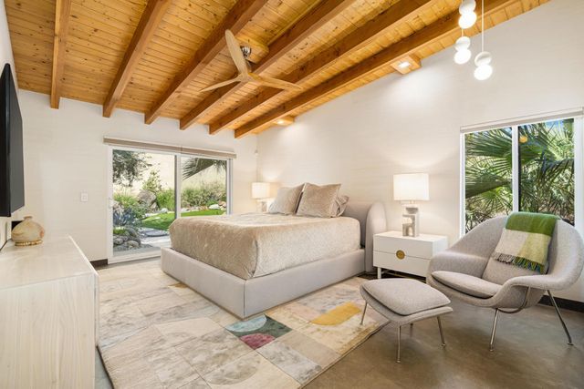 623 W Chino Canyon Road, Palm Springs, CA 92262