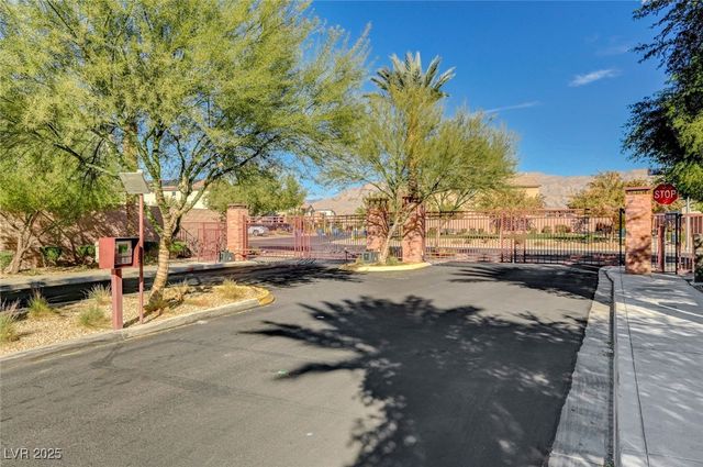 4035 Floating Fern Avenue, North Las Vegas, NV 89084