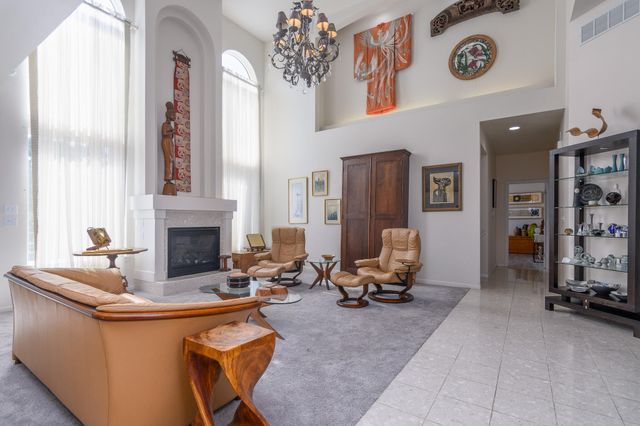 121 HIGHLAND WAYE, Jefferson City, MO 65101