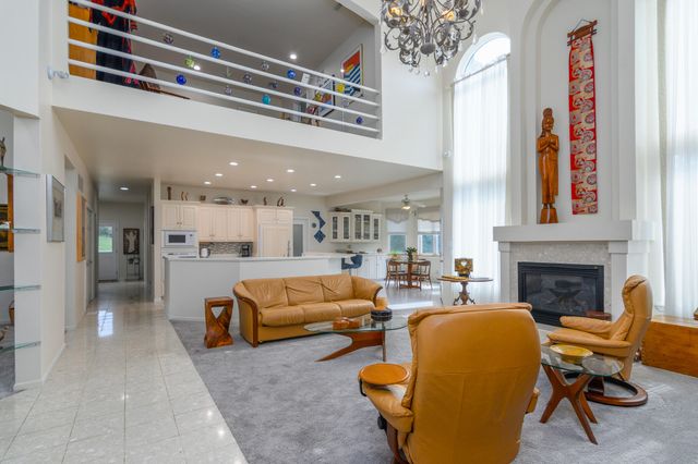 121 HIGHLAND WAYE, Jefferson City, MO 65101