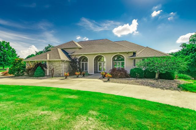 121 HIGHLAND WAYE, Jefferson City, MO 65101