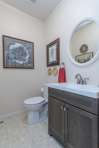 121 HIGHLAND WAYE, Jefferson City, MO 65101