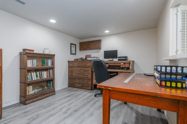 121 HIGHLAND WAYE, Jefferson City, MO 65101