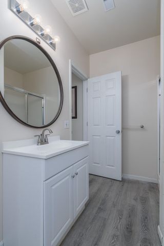 121 HIGHLAND WAYE, Jefferson City, MO 65101