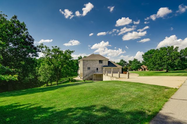 121 HIGHLAND WAYE, Jefferson City, MO 65101