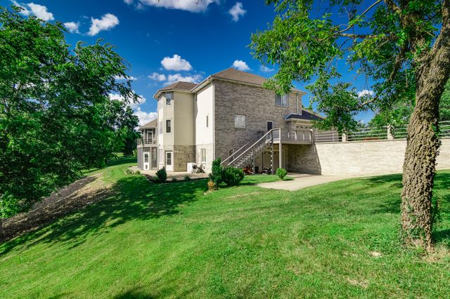 121 HIGHLAND WAYE, Jefferson City, MO 65101