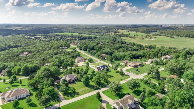 121 HIGHLAND WAYE, Jefferson City, MO 65101