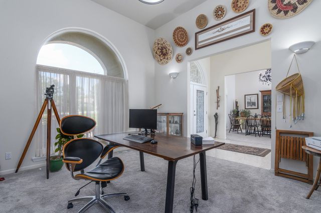 121 HIGHLAND WAYE, Jefferson City, MO 65101