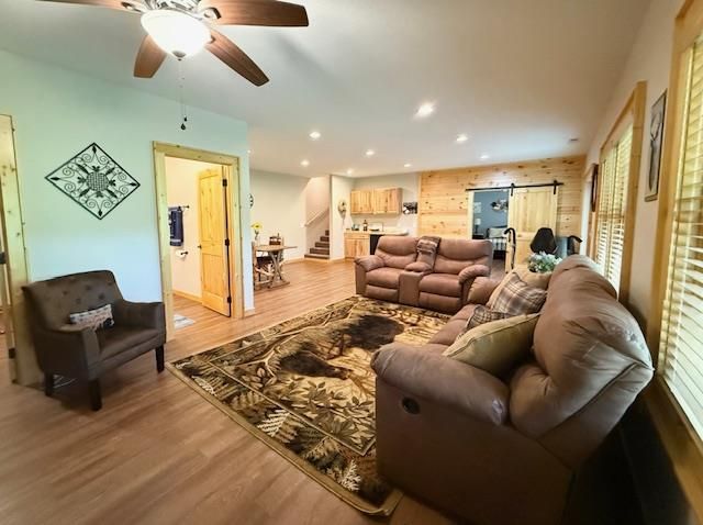 215 Vineyard Creek Way, Murphy, NC 28906