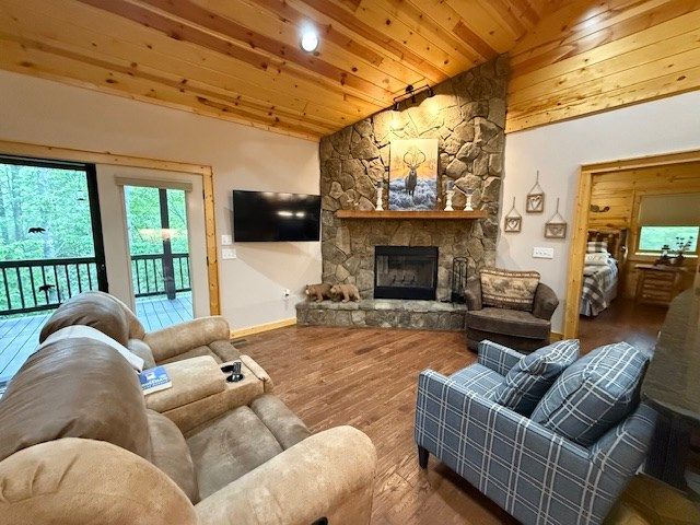 215 Vineyard Creek Way, Murphy, NC 28906
