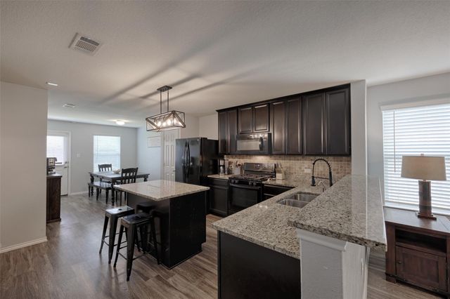 17831 Ryegrass Trail, Hockley, TX 77447