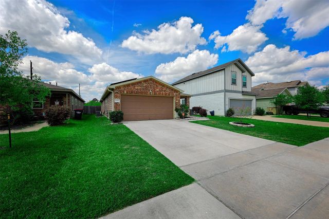 17831 Ryegrass Trail, Hockley, TX 77447