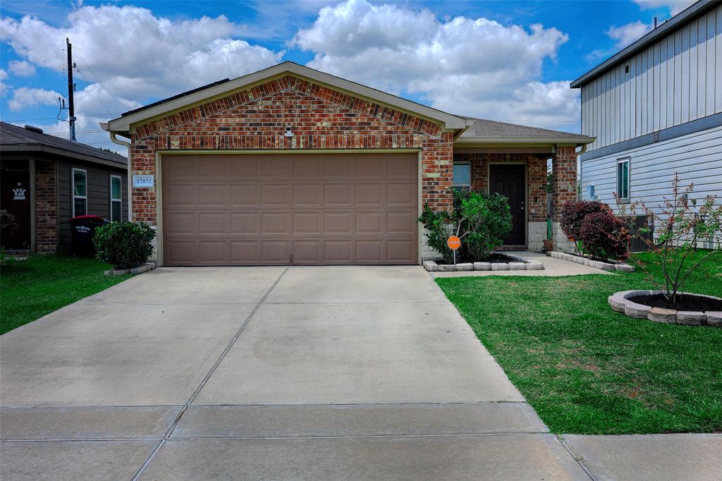 17831 Ryegrass Trail, Hockley, TX 77447