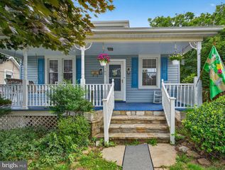 107 E OVERLEA AVE E, Baltimore, MD 21206
