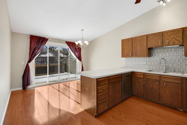 328 River Woods Lane, Burnsville, MN 55337