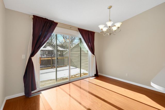 328 River Woods Lane, Burnsville, MN 55337